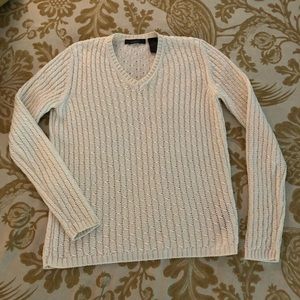 Liz Claiborne’s V-neck Sweater